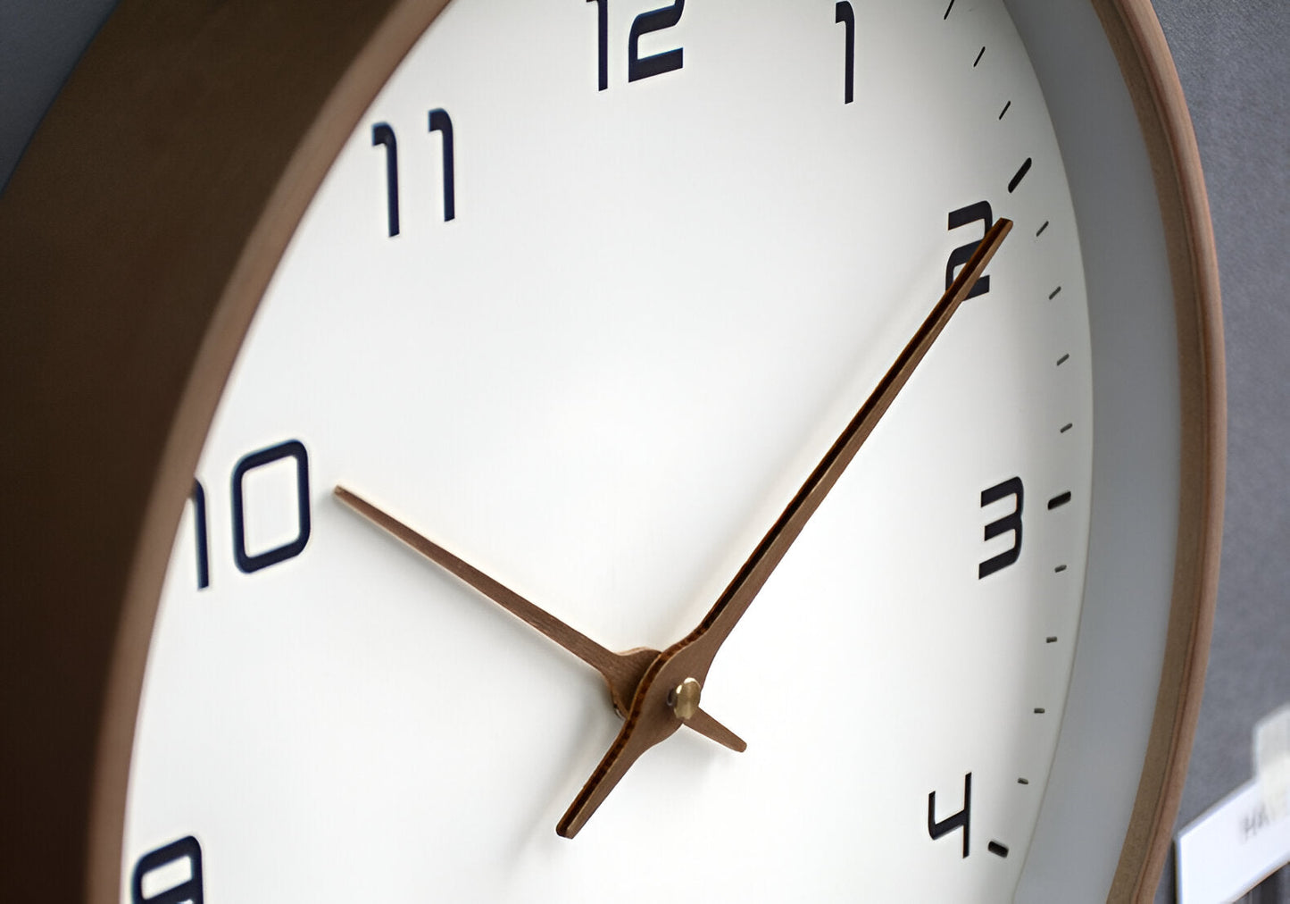 Skorter | EleQuartz-Clock - Round wall clock - Nordic wall clock in wood