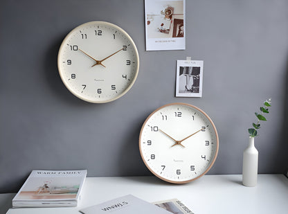 Skorter | EleQuartz-Clock - Round wall clock - Nordic wall clock in wood
