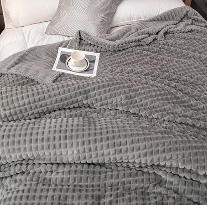 Skorter | CORALWAVE – Ultra-soft Textured Fleece Blanket