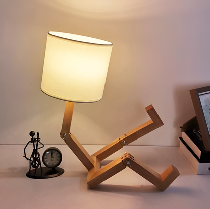 Skorter | WoodMan flexible lamp - Robotizable desk lamp in solid wood