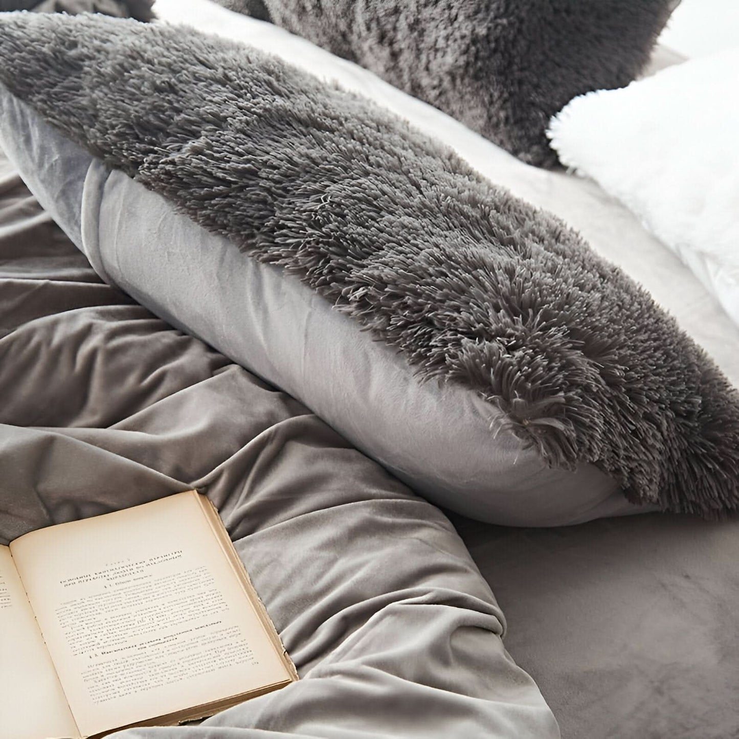 Skorter | FLUFFUREST – Plush Fleece Bedding Set