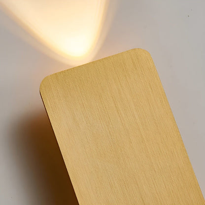Skorter | Light - Modern rectangular LED stairwell light