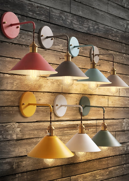 Skorter | Retro Vintage Vägglampa - Vintageinspirerad Konformad Metallvägglampa
