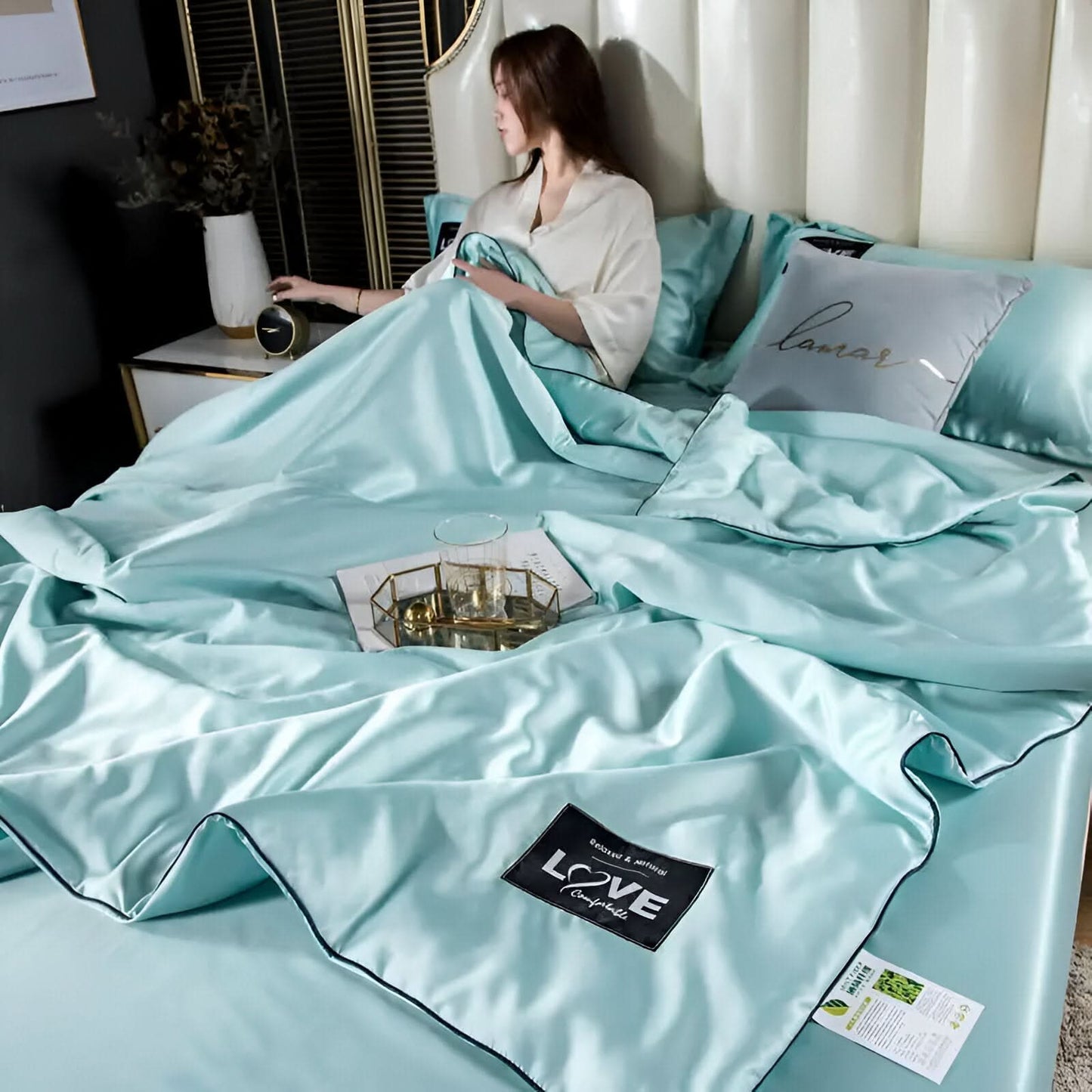 Skorter | FLUFFINA - Premium Satin Silk Bedding