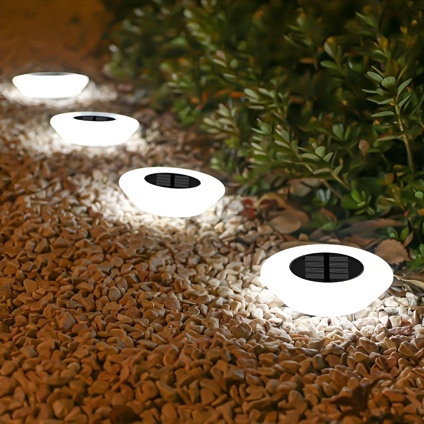 Skorter | LED Solar Outdoor Lamp | Weatherproof, Easy Installation & Ideal for Garden and Patio Lighting