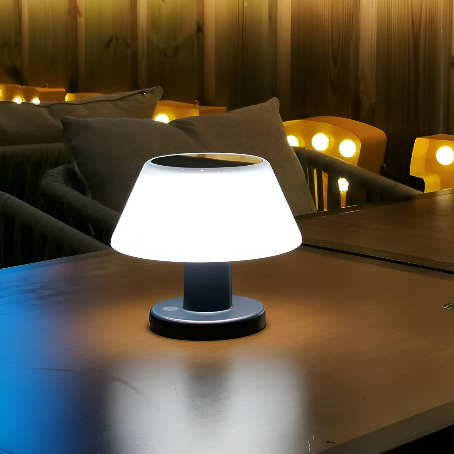 Skorter | TinySolar - Stylish Solar Lamp for Indoor and Outdoor