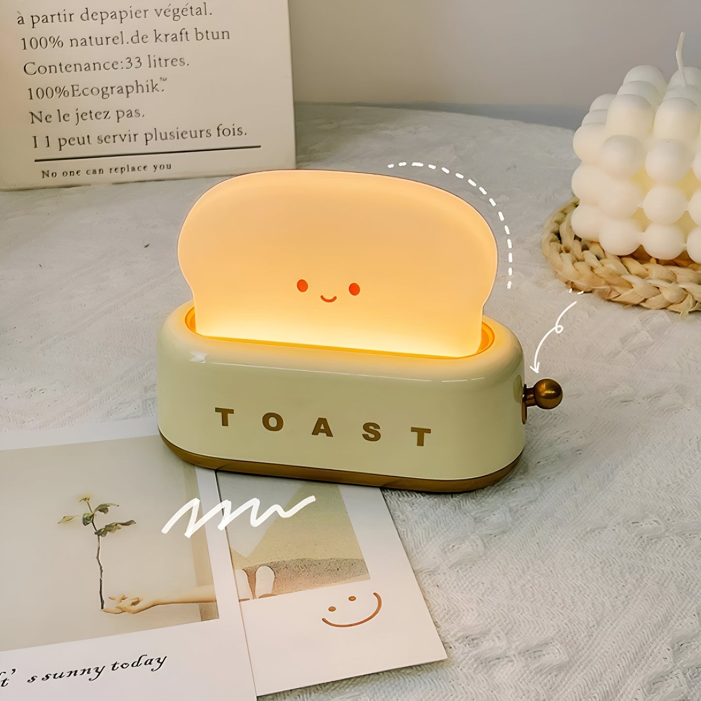 Skorter | TinyToast Table Lamp – Portable Toaster-Shaped Night Light with Dimmable LED & USB Port
