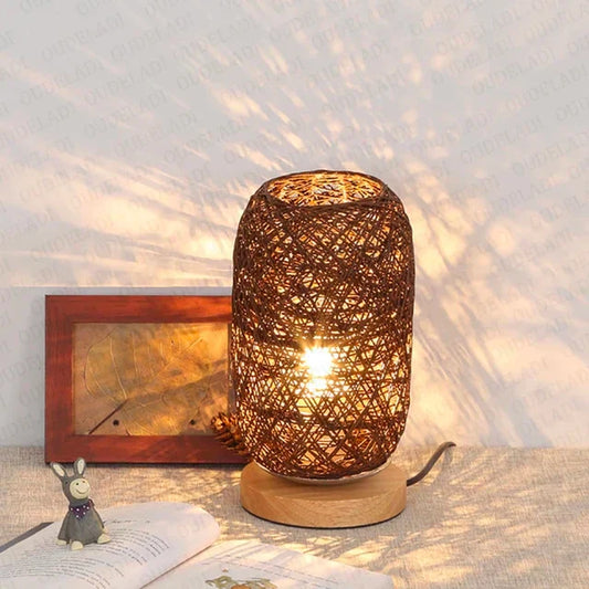 Skorter | RusticGlow - Wooden table lamp with rope design – Handcrafted LED decorative lamp