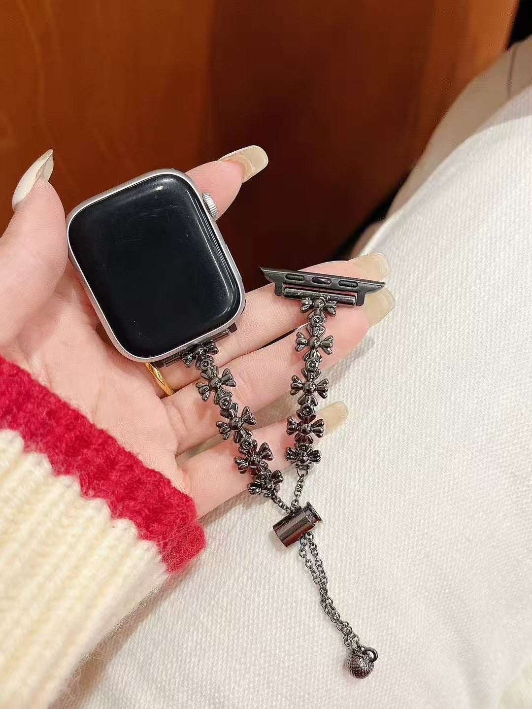 Skorter | Black Bow Chain Apple iWatch Band – Gothic Floral Charm Adjustable Bracelet