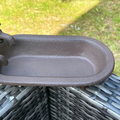 Skorter | Bath Tub Cast Iron Garden Bird Feeder