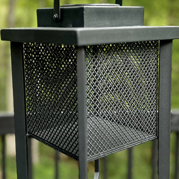 Skorter | Outdoor Solar Metal Lantern
