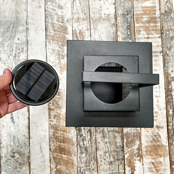 Skorter | Outdoor Solar Metal Lantern