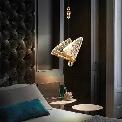 Skorter | FlutterGlow – Artistic Butterfly-Shaped Pendant Lamp