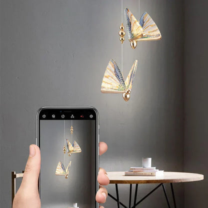 Skorter | FlutterGlow – Artistic Butterfly-Shaped Pendant Lamp