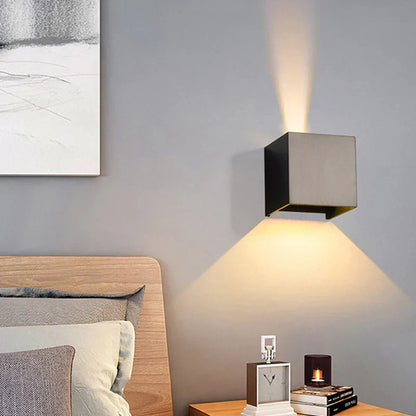 Skorter | RadiantLux - Modern Wall Lamp for Indoor