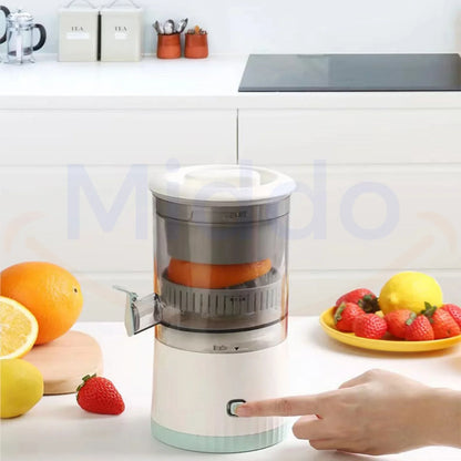 Skorter | Electric citrus juicer with juice collector – For fresh juice in seconds