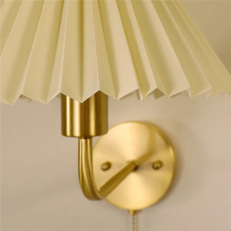 Skorter | OrigamiGlow - Modern Wall Lamp