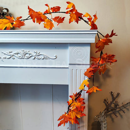 Skorter | LED Maple Leaf Light Chain