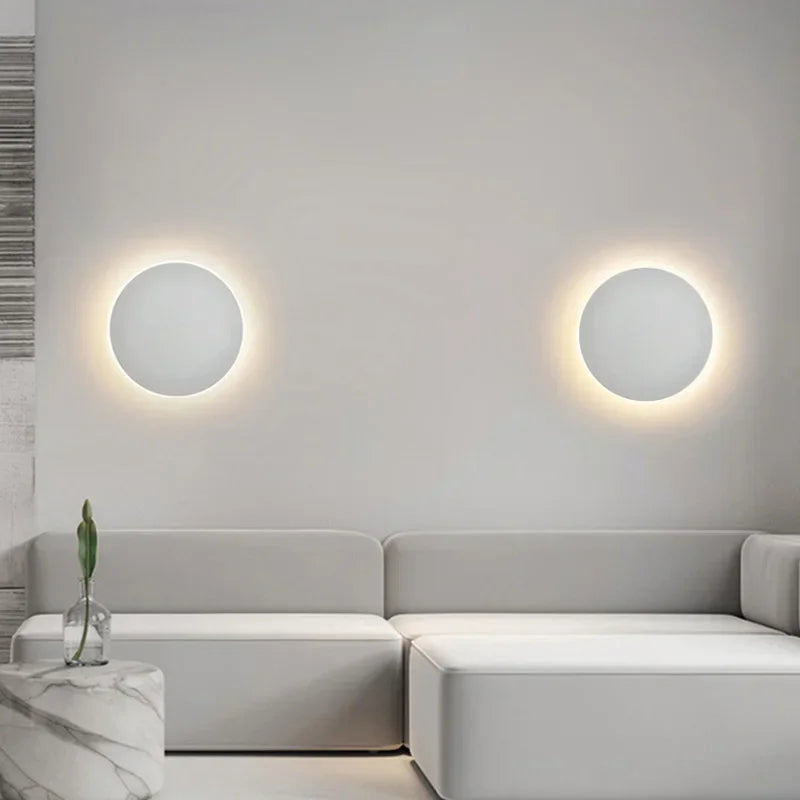Skorter | SleekGlow - Modern Round LED Wall Lamp