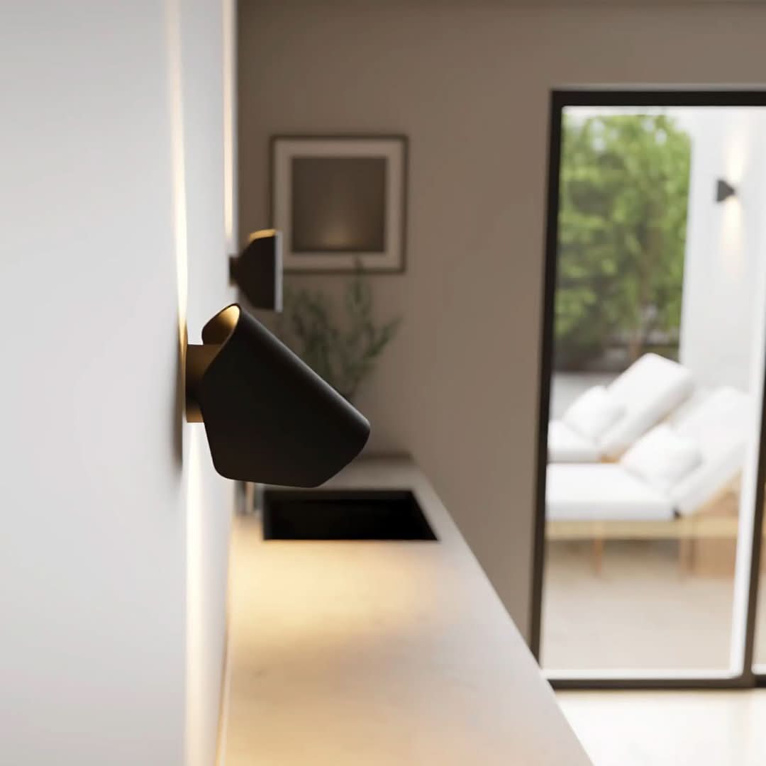 Skorter | CYGNUS 2.0 Modern Wall Lamp for Elegant Interiors
