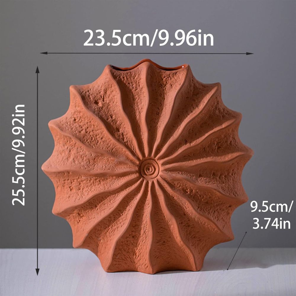 Skorter | Coral Crest Ceramic Vase