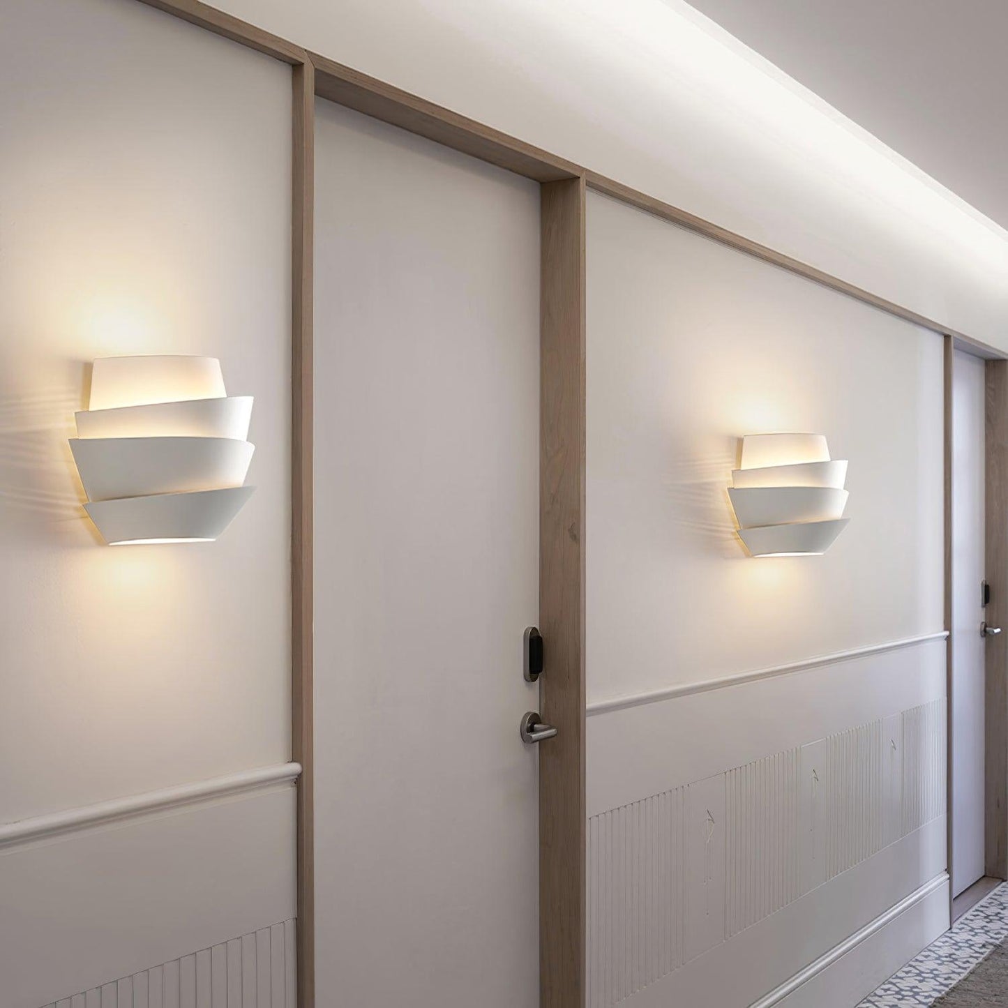 Skorter | SoleilGlow – French Sunlight-Inspired Wall Lamp for Radiant Spaces