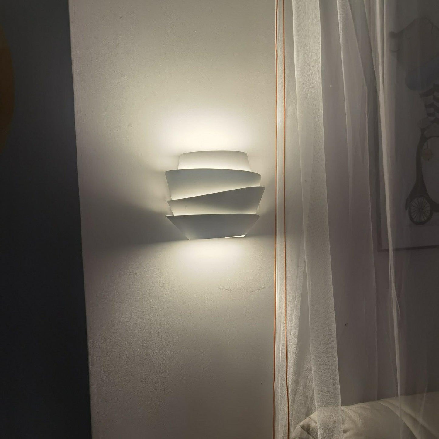 Skorter | SoleilGlow – French Sunlight-Inspired Wall Lamp for Radiant Spaces