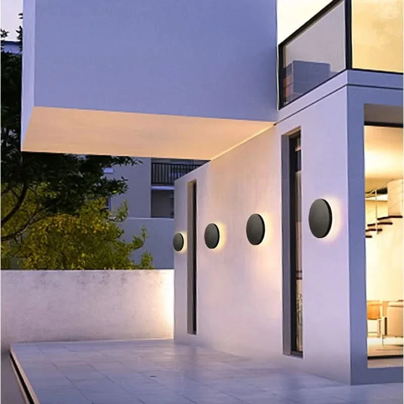 Skorter | Aquashine - Waterproof Wall Lamp