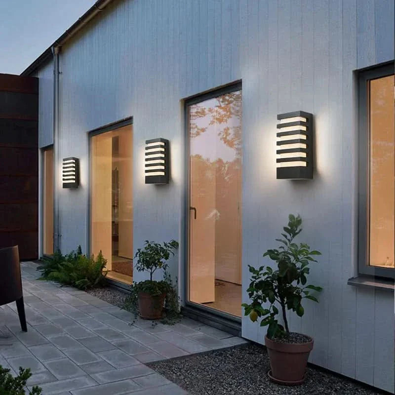 Skorter | Alumiluxe - Modern Aluminum Lamp