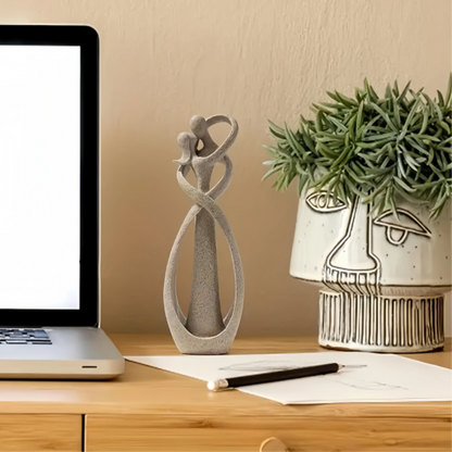 Skorter | Abstract Love Sculpture – Modern Polyresin Home Décor