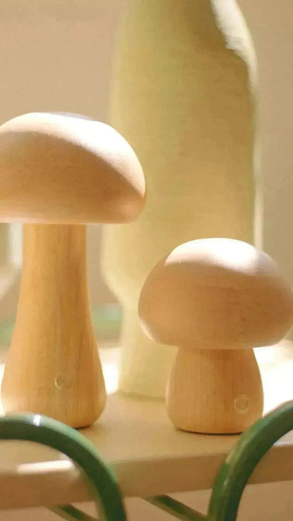 Skorter | Timber Mushie Lamp | Beech | Small