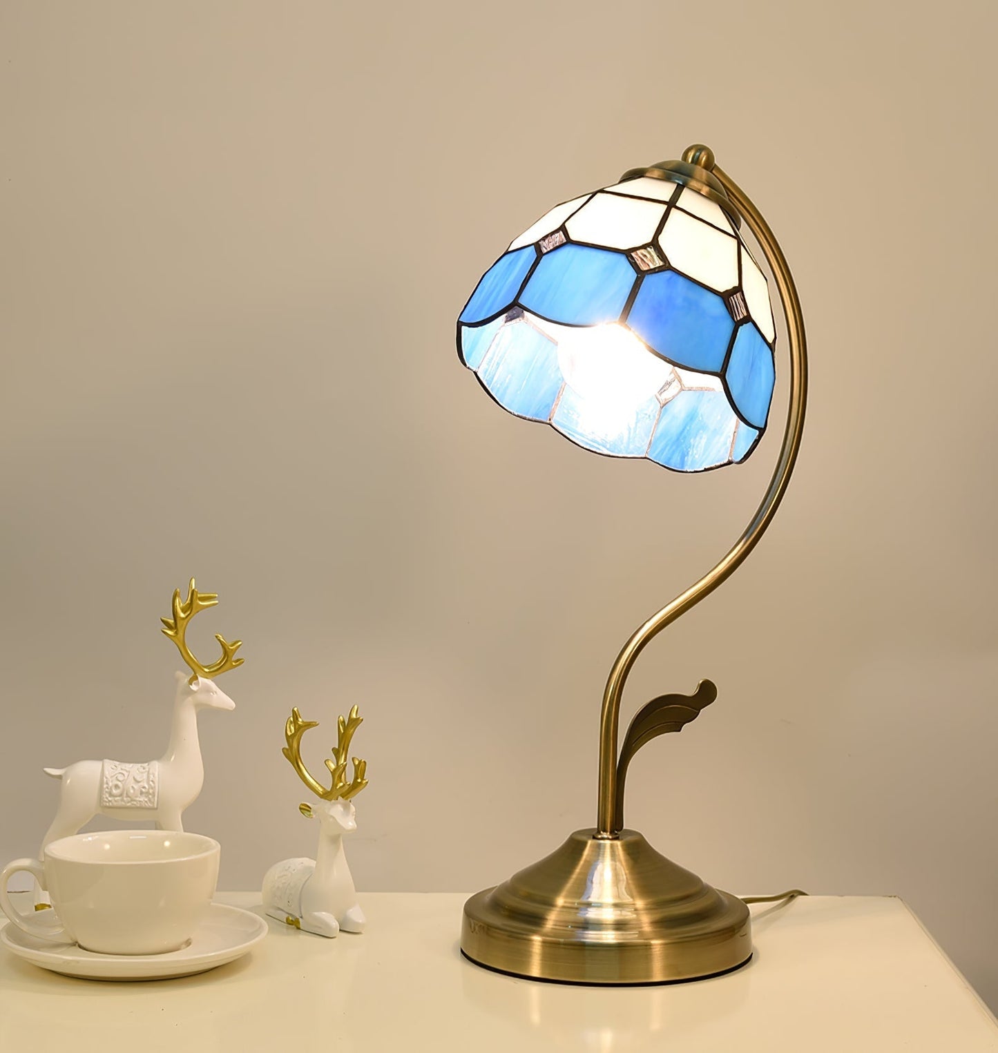 Skorter | LuxePetal – White and Blue Glass Floral Table Lamp in Gold