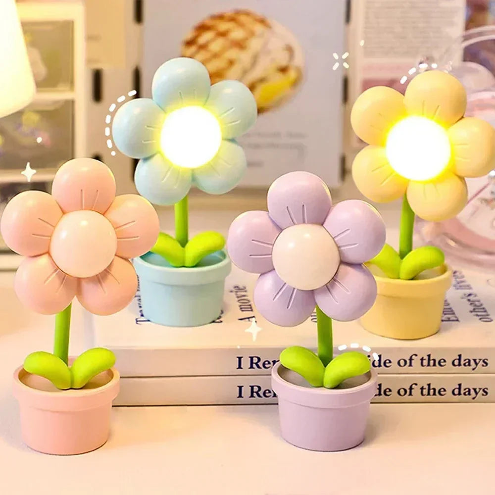 Skorter | Cute Flower Night Light for Children – LED Table Lamp in Flower Design for the Children's Room