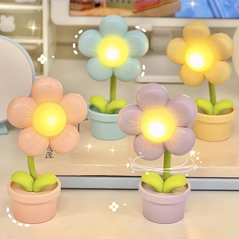 Skorter | BloomAura – Elegant Petite Flower Table Lamp for Soft Lighting
