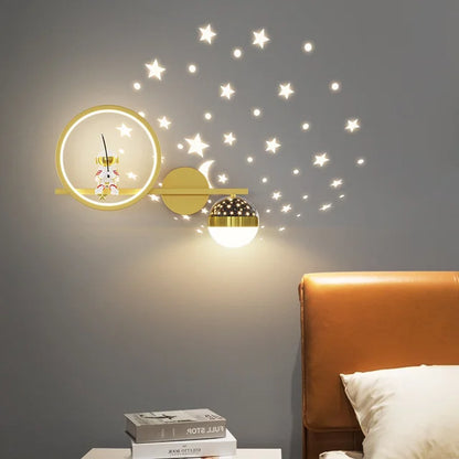 Skorter | Children's Room Wall Light – Stylish star-shaped LED wall light for kids | Gentle light for the bedroom