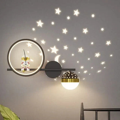 Skorter | SparkleBeam – Modern Children's Wall Lamp