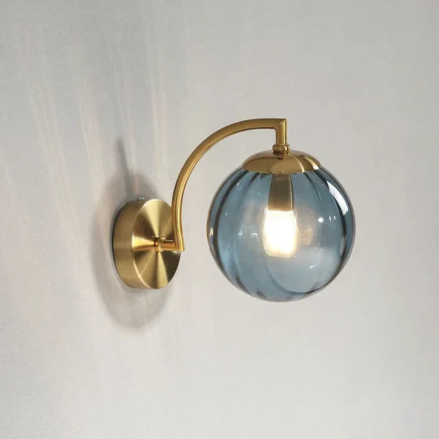 Skorter | Elegant Wall Light With Glass Design