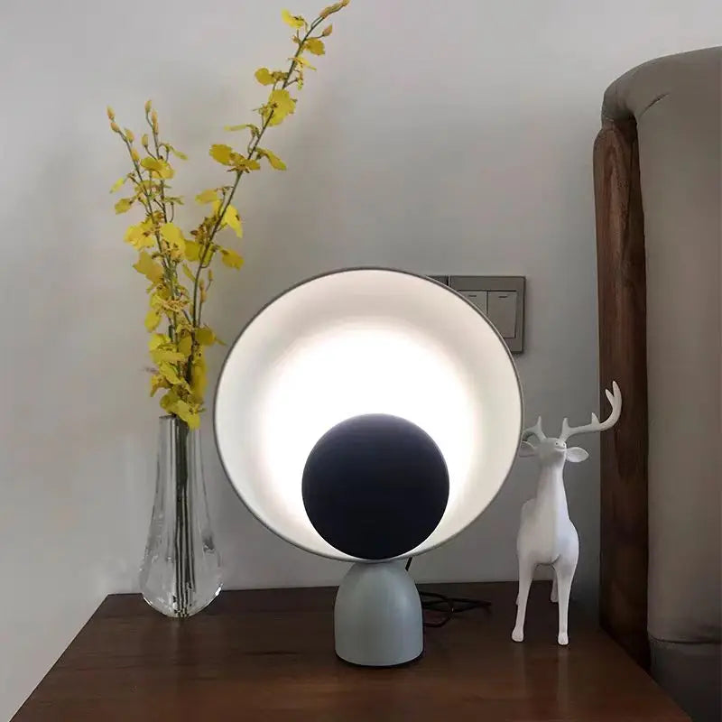 Skorter | NordicGlow - Modern Scandinavian Table Lamp