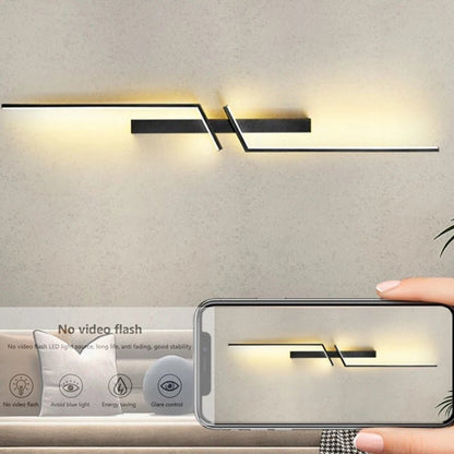 Skorter | Creative LED wall lamp with stripe design | Modern design and dimmable light in 3 colors