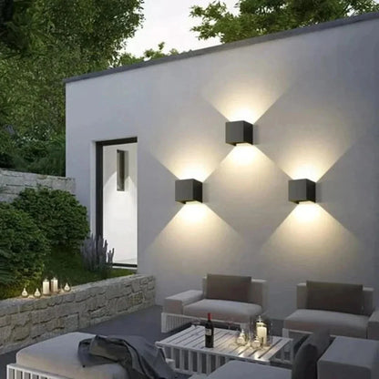 Skorter | Metrolite - Stylish Outdoor Wall Lamp