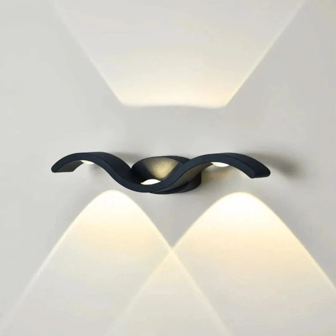 Skorter | Illuminaire - Modern Wall Lamp