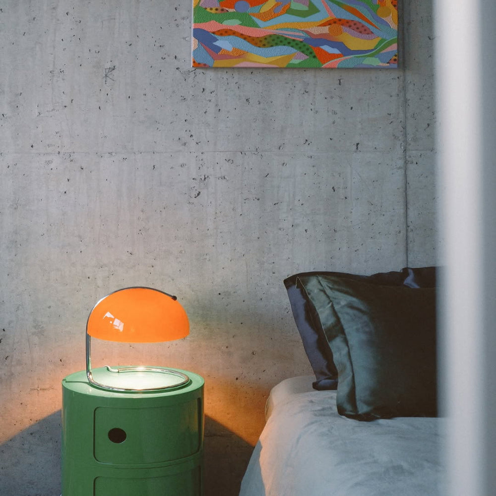 Skorter | Mid-Century Modern Desk Lamp – Retro Orange Dome Design with USB Power