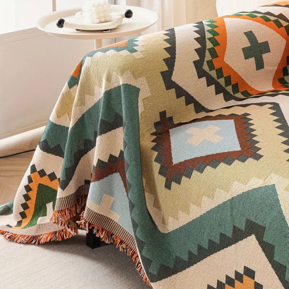 Skorter | Aztec Horizon Sofa Cover