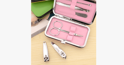 Skorter | 7-piece nail clipper set - Comes in a pink case - Perfect for manicure!