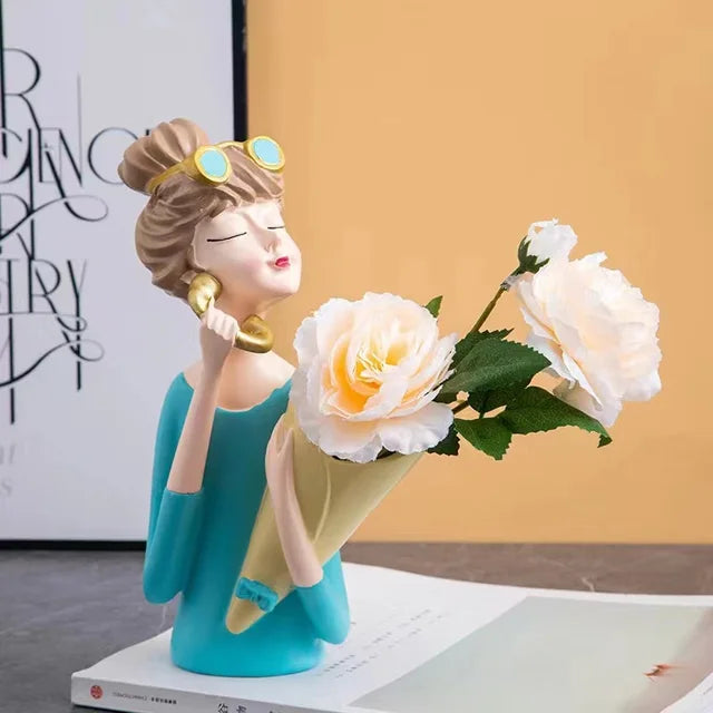 Skorter | FloralFinesse - Girl Vase Decor