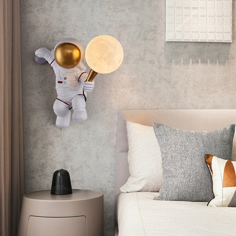 Skorter | Nordic LED personal astronaut moon children's room wall lamp kitchen dining room bedroom study balcony hall lamp decoration