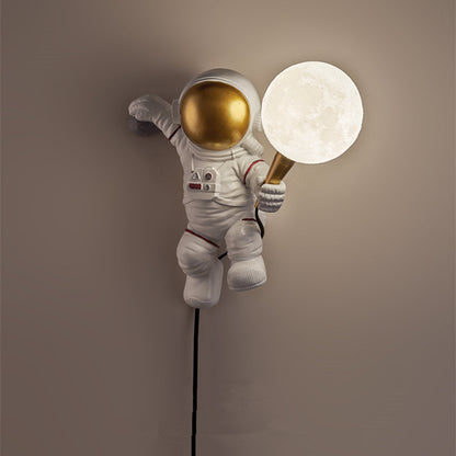 Skorter | Nordic LED personal astronaut moon children's room wall lamp kitchen dining room bedroom study balcony hall lamp decoration