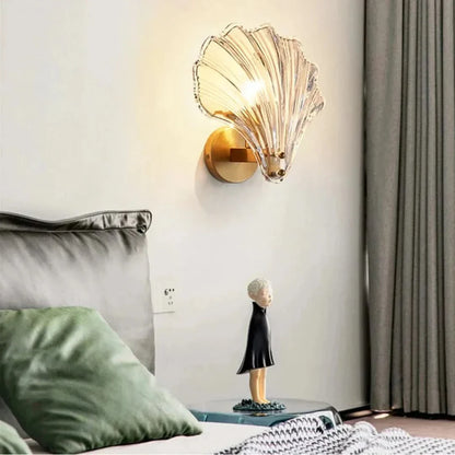 Skorter | Coralglimmer - Scalloped Glass Wall Lamp