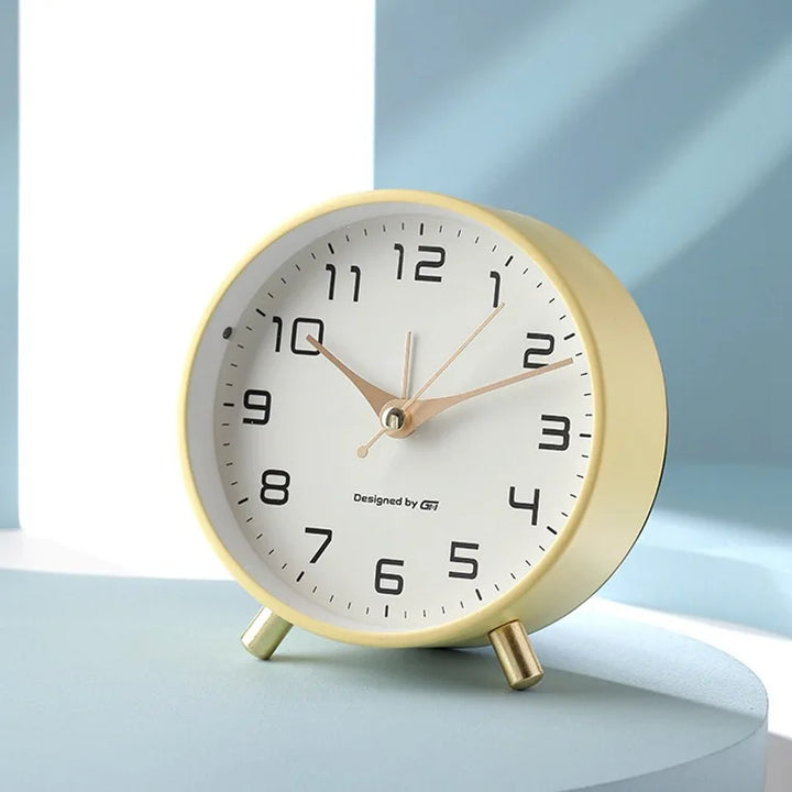 Skorter | Modern Scandinavian Silent Table Clock