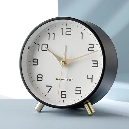 Skorter | Modern Scandinavian Silent Table Clock